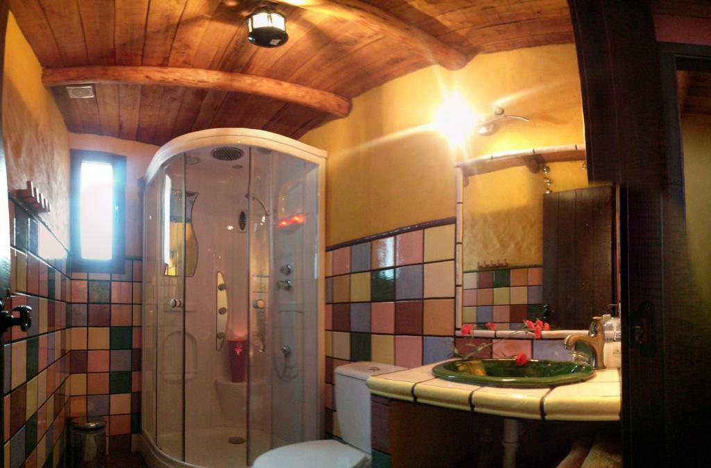 Jade Hotel Ubrique Room photo